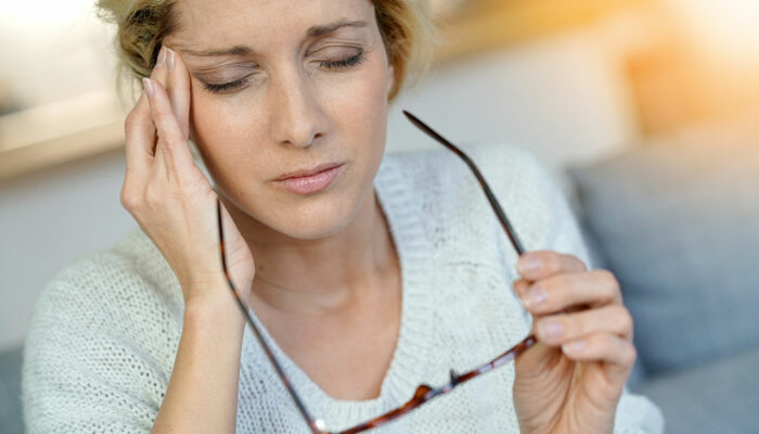 12 lesser-known symptoms of a migraine