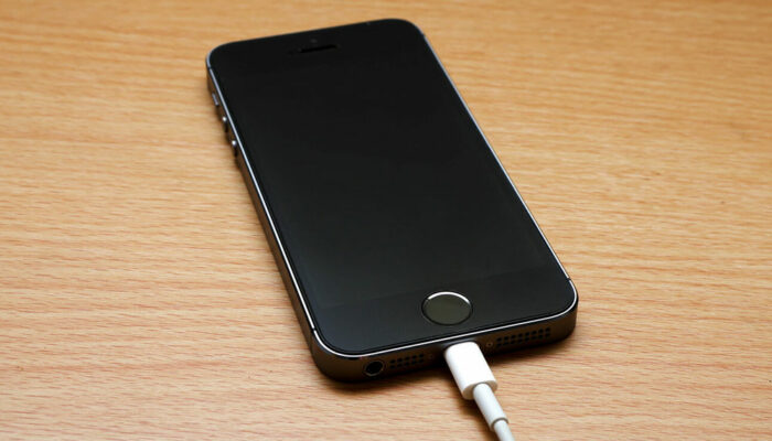 13-point checklist to consider before buying an iPhone