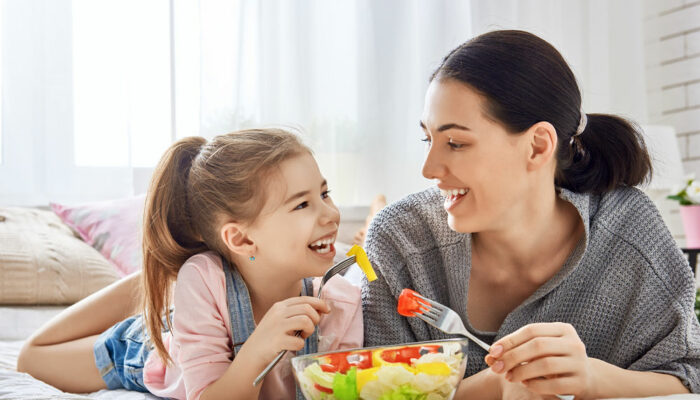 6 strategies to get kids to eat better