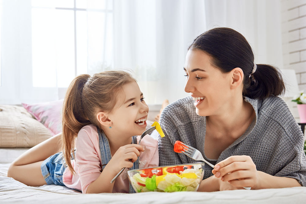 6 strategies to get kids to eat better