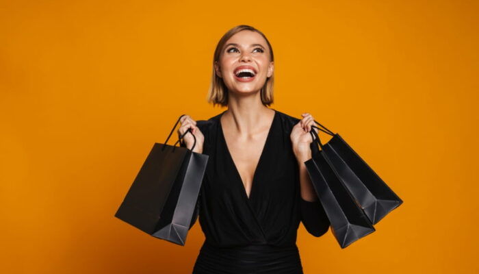 9 Hacks to Have the Best Black Friday in 2023