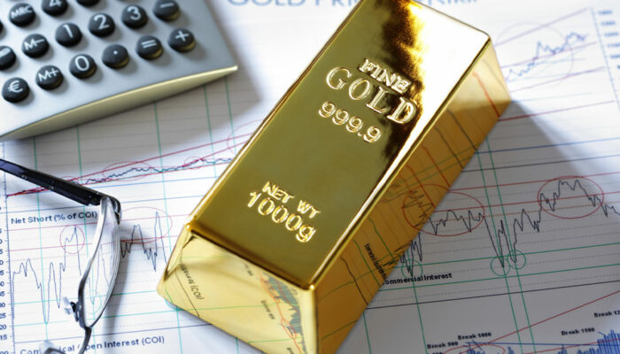 Pros and Cons of Investing in Gold and Silver