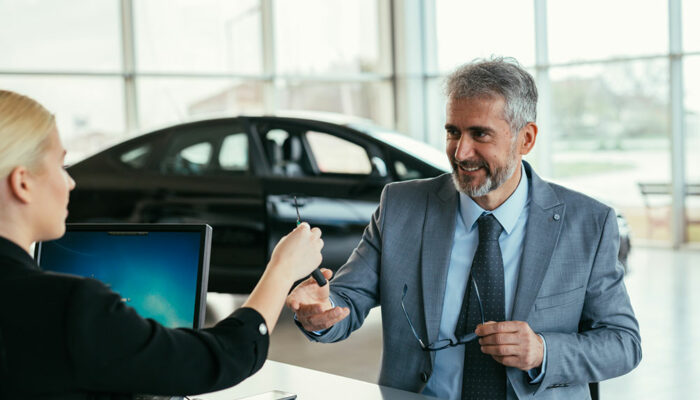 8 tips for selling a used car online